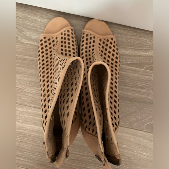 Kelsi Dagger Kyoto Shootie - Picture 6 of 9